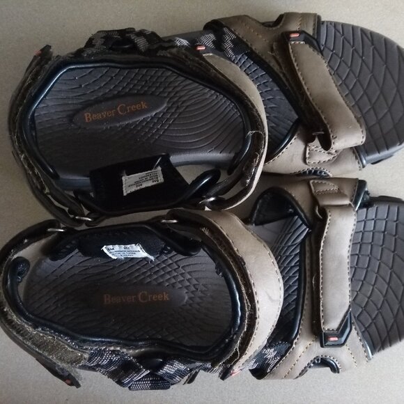 Boys Beaver Creek Sandals - Picture 1 of 3